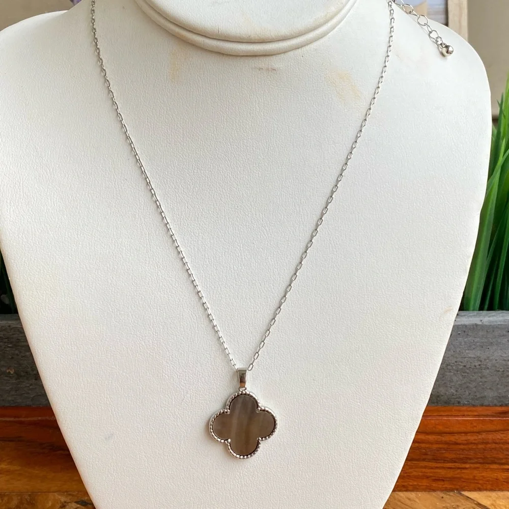 MOTHER OF PEARL DENKAYS STATEMENT NECKLACE